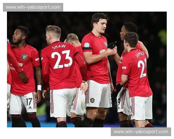 古老之城与红色之梦：布鲁日与曼联的足球诗篇