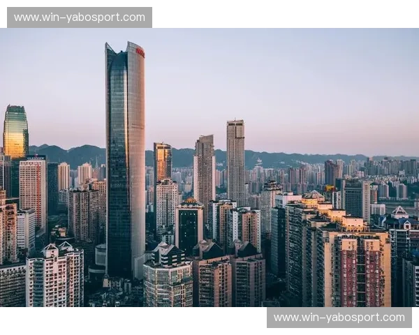 北国春城，山城风情：长春与重庆，两座城市的冰与火之歌